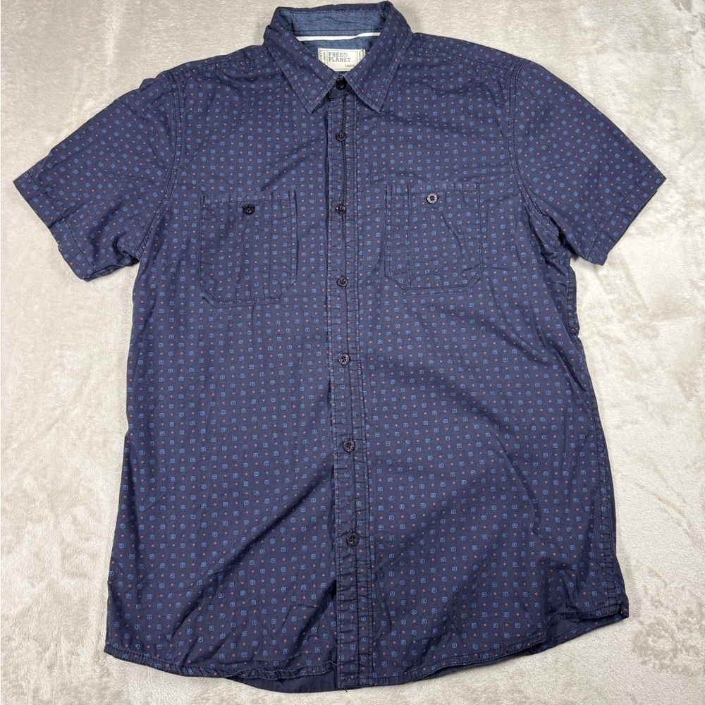 Free Planet Men’s Cotton Button Down Collared Navy Blue Geometric Shirt Large